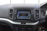 USED 2017 17 VOLKSWAGEN SHARAN 2.0 SE NAV TDI BLUEMOTION TECHNOLOGY DSG 5d 148 BHP ULEZ | AUTO | 2 KEYS | FSH | 7 SEATER | PRIVACY GLAS | ULEZ FREE