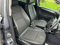 USED 2007 07 VAUXHALL ASTRA 1.8 DESIGN 5d 140 BHP FULL S/HISTORY ++ RARE AUTO ESTATE