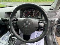 USED 2007 07 VAUXHALL ASTRA 1.8 DESIGN 5d 140 BHP FULL S/HISTORY ++ RARE AUTO ESTATE