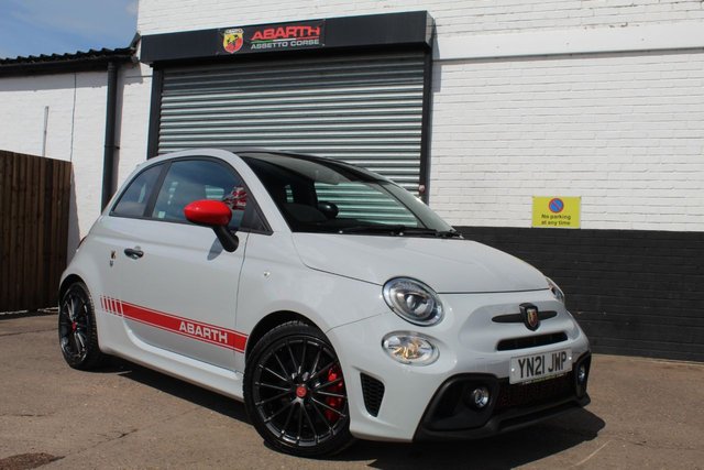 2021 21 Abarth 500 1.4 595C COMPETIZIONE 2d 177 BHP