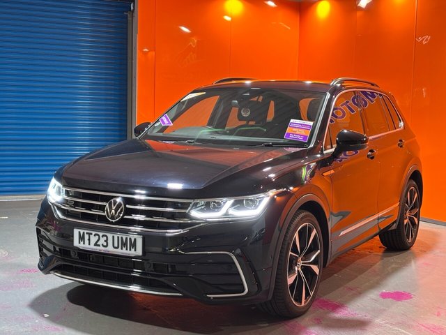 2023 VOLKSWAGEN TIGUAN 1.5 R-LINE TSI DSG 5d 148 BHP Huge Specification. Low Miles - Photo 3
