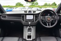 USED 2016 66 PORSCHE MACAN 3.0 GTS PDK 5d 355 BHP PAN ROOF / AIR SUSP / BOSE
