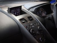 USED 2015 15 ASTON MARTIN VANQUISH 5.9 V12 2d 568 BHP Q EDITION EXPOSED CARBON, APPLE CARPLAY/ANDROID AUTO, REVERSE CAMERA, BANG AND OLUFSEN SOUND, ONE-77 STEERING WHEEL