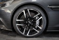 USED 2015 15 ASTON MARTIN VANQUISH 5.9 V12 2d 568 BHP Q EDITION EXPOSED CARBON, APPLE CARPLAY/ANDROID AUTO, REVERSE CAMERA, BANG AND OLUFSEN SOUND, ONE-77 STEERING WHEEL