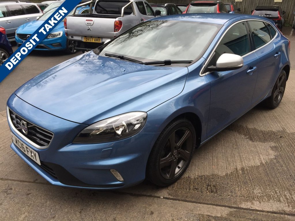 USED 2016 16 VOLVO V40 2.0 D2 R-DESIGN NAV 5d 118 BHP R DESIGN 69000 MILES