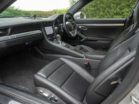 USED 2017 67 PORSCHE 911 3.0 CARRERA 4S PDK 2d 414 BHP CHRONO, BOSE, GLASS ROOF, 14 WAY SEATS, REAR AXLE STEER, PASM, CRUISE, SPORTS EXHAUST, FULL PORSCHE SERVICE HISTORY, 24 MONTH WARRANTY.