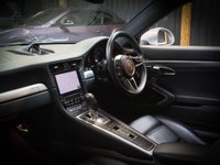 USED 2017 67 PORSCHE 911 3.0 CARRERA 4S PDK 2d 414 BHP CHRONO, BOSE, GLASS ROOF, 14 WAY SEATS, REAR AXLE STEER, PASM, CRUISE, SPORTS EXHAUST, FULL PORSCHE SERVICE HISTORY, 24 MONTH WARRANTY.