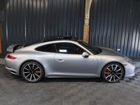 USED 2017 67 PORSCHE 911 3.0 CARRERA 4S PDK 2d 414 BHP CHRONO, BOSE, GLASS ROOF, 14 WAY SEATS, REAR AXLE STEER, PASM, CRUISE, SPORTS EXHAUST, FULL PORSCHE SERVICE HISTORY, 24 MONTH WARRANTY.
