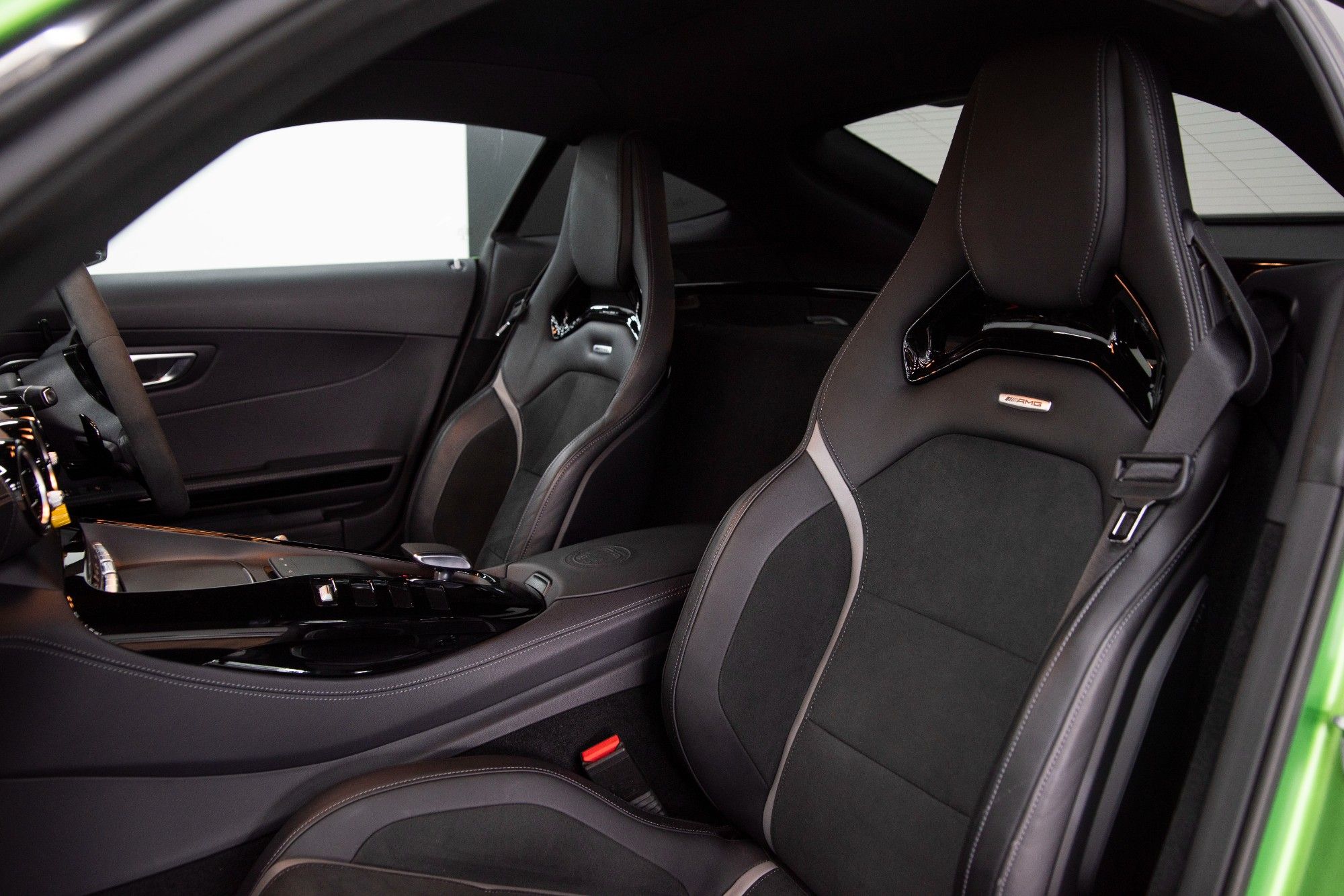 USED 2020 MERCEDES-BENZ GT 4.0 AMG GT R PREMIUM  