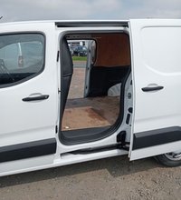 USED 2021 21 VAUXHALL COMBO 1.5 L2H1 2300 DYNAMIC 101 BHP 
