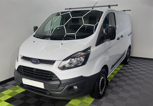 View our FORD TRANSIT CUSTOM