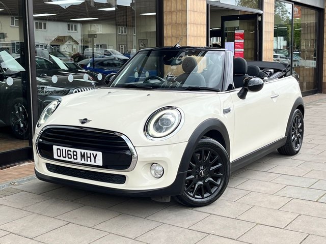 2018 68 MINI Convertible 1.5 COOPER CLASSIC 2d 134 BHP