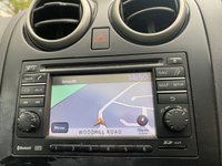 USED 2012 61 NISSAN QASHQAI 1.6 N-TEC 5d 117 BHP 2011/61reg NISSAN QASHQIA (LTD EDITION) N-TEC MPV 5DR - SATELLITE NAVIGATION - PAN GLASS ROOF - 18 INCH DIAMOND CUT ALLOYS -  2 FORMER KEEPERS - SERVICE HISTORY - HPi CLEAR
