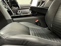 USED 2018 18 LAND ROVER DISCOVERY 3.0 TD6 HSE 5d 255 BHP Striking Santorini Black , Full Black Leather, 7 Seat Intelligent Seat Fold,