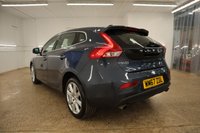 USED 2018 67 VOLVO V40 1.5 T3 INSCRIPTION 5d 150 BHP WITH FIXED PANORAMIC SUNROOF AND REVERSING CAMERA THIS HAS THOSE USEFUL EXTRAS
