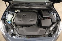 USED 2018 67 VOLVO V40 1.5 T3 INSCRIPTION 5d 150 BHP WITH FIXED PANORAMIC SUNROOF AND REVERSING CAMERA THIS HAS THOSE USEFUL EXTRAS