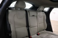 USED 2018 67 VOLVO V40 1.5 T3 INSCRIPTION 5d 150 BHP WITH FIXED PANORAMIC SUNROOF AND REVERSING CAMERA THIS HAS THOSE USEFUL EXTRAS