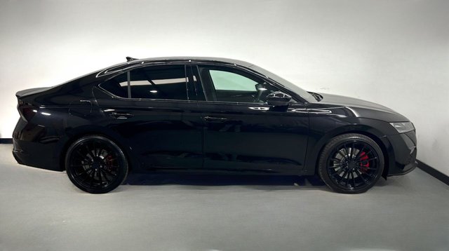 2023 SKODA OCTAVIA - Photo 5