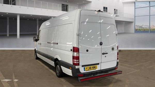 2018 Mercedes-Benz SPRINTER - Photo 5