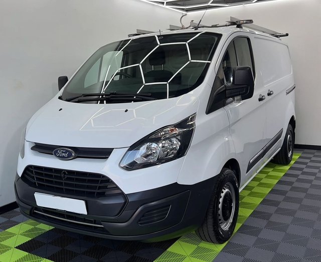 View our FORD TRANSIT CUSTOM