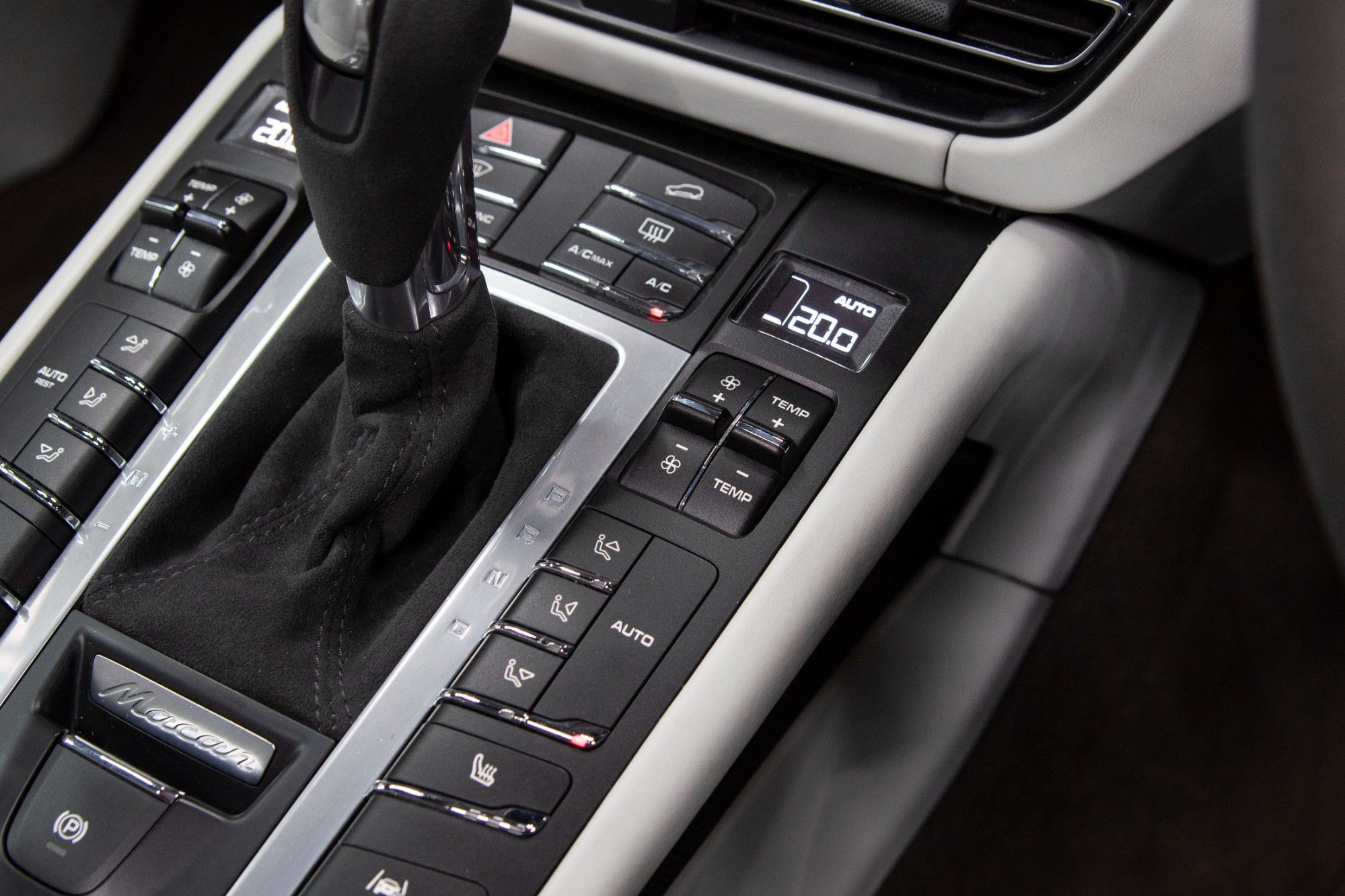 USED 2019 D PORSCHE MACAN 3.0 S PDK 