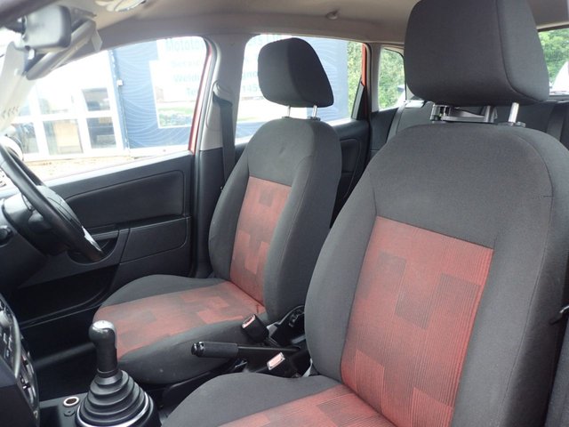 2007 FORD FIESTA 1.4 ZETEC CLIMATE 16V 5d 80 BHP - Photo 12