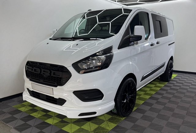 View our FORD TRANSIT CUSTOM