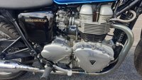 USED 2005 55 TRIUMPH BONNEVILLE BONNEVILLE T100 790cc Roadster Retro Naked Two previous mature owners, only 4700 miles