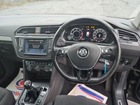 USED 2017 17 VOLKSWAGEN TIGUAN 2.0 SEL TDI BMT 4MOTION 5d 148 BHP A REALLY BEAUTIFUL ADDITION, JUST IN+ONLY 1 FORMER KEEPER+SERVICE HISTORY+DIESEL+ULEZ COMPLIANT+CRUISE CONTROL+FULL PANORAMIC GLASS ROOF+SATELLITE NAVIGATION+PARK ASSIST+AIR CONDITIONING+CLIMATE CONTROL+ALLOY WHEELS+READY TO DRIVE AWAY TODAY+CALL NOW FOR MORE INFORMATION AND TO ARRANGE A VIEWING!!!!!!!!!!!!!!!!!!!!!!!!!!!!!!!