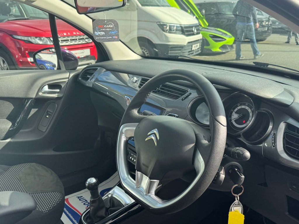 USED 2015 CITROEN C3 1.2 EXCLUSIVE 5d 109 BHP FANTASTIC SPEC,LOW MILEAGE