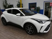 USED 2020 70 TOYOTA CHR 1.8 EXCEL 5d 121 BHP SAT NAV LEATHER HEATED SEATS REAR VIEW CAMERA PARKING SENSORS 1 OWNER SERVICE HISTORY 10 YR TOYOTA WARRANTY TILL SEPT 2030