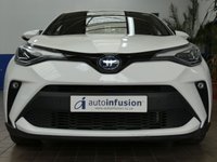 USED 2020 70 TOYOTA CHR 1.8 EXCEL 5d 121 BHP SAT NAV LEATHER HEATED SEATS REAR VIEW CAMERA PARKING SENSORS 1 OWNER SERVICE HISTORY 10 YR TOYOTA WARRANTY TILL SEPT 2030