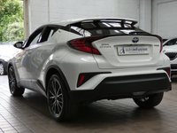USED 2020 70 TOYOTA CHR 1.8 EXCEL 5d 121 BHP SAT NAV LEATHER HEATED SEATS REAR VIEW CAMERA PARKING SENSORS 1 OWNER SERVICE HISTORY 10 YR TOYOTA WARRANTY TILL SEPT 2030