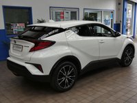 USED 2020 70 TOYOTA CHR 1.8 EXCEL 5d 121 BHP SAT NAV LEATHER HEATED SEATS REAR VIEW CAMERA PARKING SENSORS 1 OWNER SERVICE HISTORY 10 YR TOYOTA WARRANTY TILL SEPT 2030