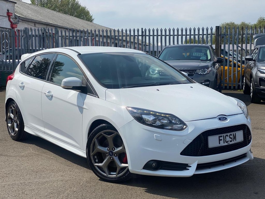 View our FORD FOCUS