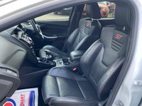 USED 2013 13 FORD FOCUS 2.0 ST-3 5d 247 BHP A BEAUTIFUL EXAMPLE+LOW MILEAGE+ONLY 2 FORMER KEEPERS+SERVICE HISTORY+ULEZ COMPLIANT+PRIVACY GLASS+HEATED SEATS+CRUISE CONTROL+FULL LEATHER INTERIOR+PARK ASSIST+AIR CONDITIONING+CLIMATE CONTROL+18 INCH ALLOY WHEELS+BLUETOOTH CONNECTIVITY+READY TO DRIVE AWAY TODAY+CALL NOW TO SPEAK WITH ONE OF OUR EXPERIENCED SALES ADVISORS!!!!!!!!!!!!!!!!!!