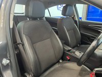 USED 2013 63 VAUXHALL INSIGNIA  2.0 CDTi ecoFLEX Tech Line Hatchback 5dr Diesel Manual Euro 5 (s/s) (140 ps) Satellite Navigation, &pound;0 Yearly Road Tax, DAB Digital Radio