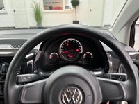 USED 2014 14 VOLKSWAGEN UP 1.0 MOVE UP 3d 59 BHP STUNNING LOW MILES+&pound;20 TAX!!!!