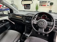 USED 2014 14 VOLKSWAGEN UP 1.0 MOVE UP 3d 59 BHP STUNNING LOW MILES+&pound;20 TAX!!!!
