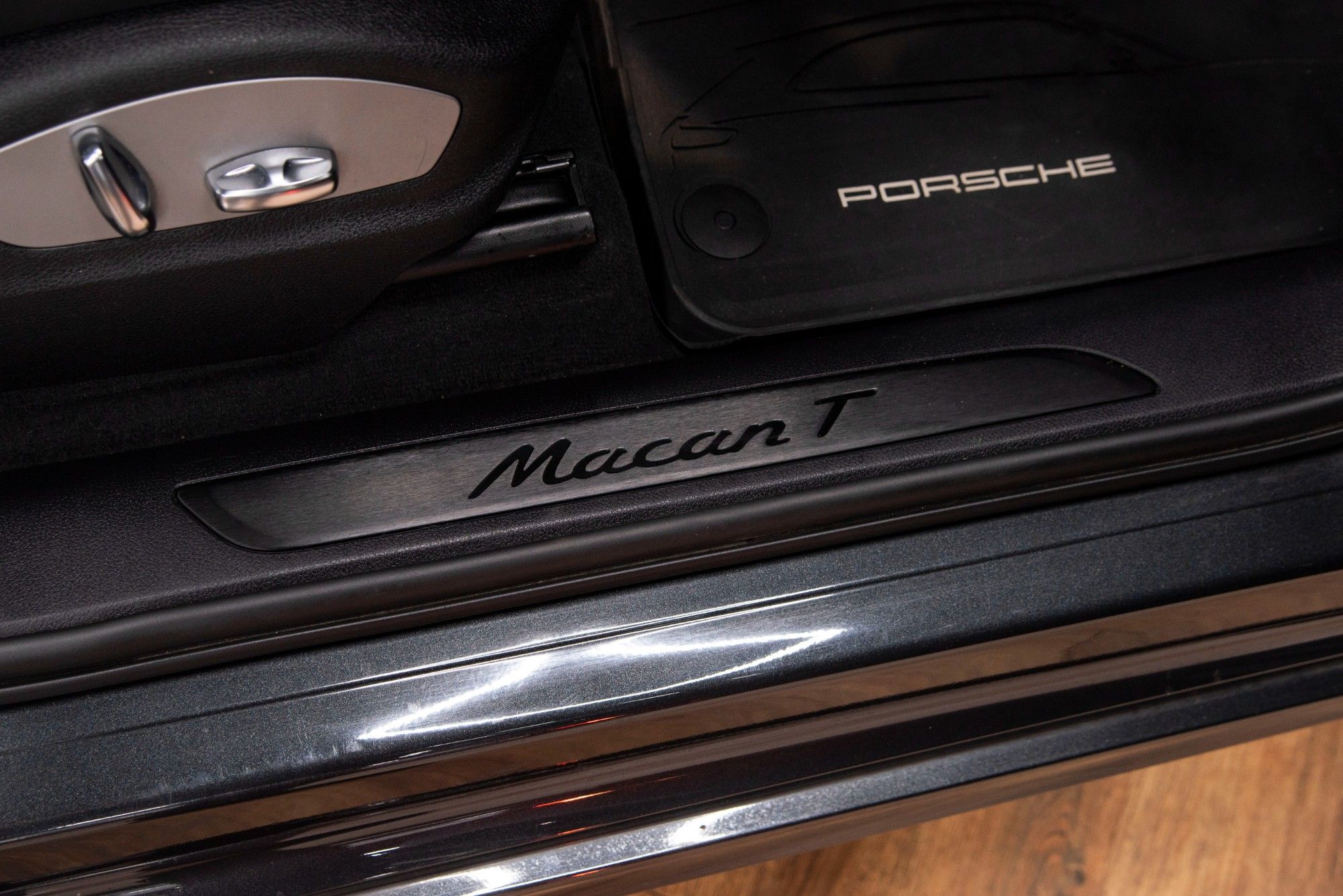 USED 2022 72 PORSCHE MACAN 2.0 T PDK  