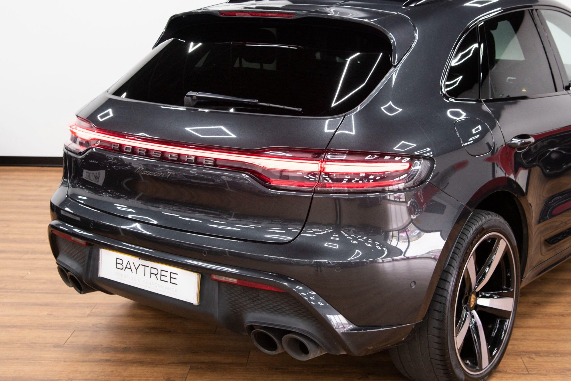 USED 2022 72 PORSCHE MACAN 2.0 T PDK  