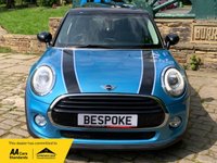 USED 2017 17 MINI HATCH COOPER 1.5 COOPER D 5d 114 BHP BIG SPEC - 2017 MINI COOPER DIESEL - 5DR - EURO 6 - 1 FORMER KEEPER - CHILLI PACK - 17 INCH UPGRADE ALLOYS - 1/2 LEATHER - TWIN ELEC ROOF