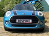 USED 2017 17 MINI HATCH COOPER 1.5 COOPER D 5d 114 BHP BIG SPEC - 2017 MINI COOPER DIESEL - 5DR - EURO 6 - 1 FORMER KEEPER - CHILLI PACK - 17 INCH UPGRADE ALLOYS - 1/2 LEATHER - TWIN ELEC ROOF