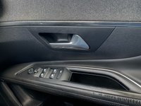 USED 2017 67 PEUGEOT 3008 1.6 BLUEHDI S/S ALLURE 5d 120 BHP ULEZ COMPLIANT +  18 INCH ALLOYS +  APPLE CARPLAY/ANDROID AUTO +  NAVIGATION SYSTEM +   DAB RADIO +  BLUETOOTH CONNECTIVITY +  HALF LEATHER TRIM +  FRONT AND REAR PARKING SENSORS +  REVERSING CAMERA +  DUAL ZONE CLIMATE CONTROL +  AUTOMATIC HEADLAMP DIPPING +  LANE ASSIST +  AUTOMATIC START/STOP +  BLIND SPOT SENSORS +   ACTIVE SAFETY BRAKE +  SPEED DISPLAY SENSOR +  AUTO FOLDING MIRRORS +   USB CONNECTION +   CRUISE CONTROL +  PRIVACY GLASS +   SERVICE RECORD +