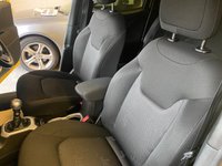 USED 2016 66 JEEP RENEGADE 1.6 M-JET LONGITUDE 5d 118 BHP * SATNAV *