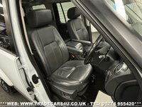 USED 2016 16 LAND ROVER DISCOVERY 3.0 SDV6 LANDMARK 5d 256 BHP UK DELIVERY FLAT FEE &pound;175 (SUBJECT TO DEAL) *OVER 100 IMAGES ON OUR WEBSITE*BESPOKE FINANCE ARRANGED*PART EXCHANGE WELCOME*ALL VEHICLES HPI CLEAR