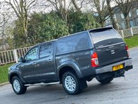 USED 2015 15 TOYOTA HI-LUX 3.0 INVINCIBLE 4X4 D-4D DCB 169 BHP CHOICES OF 4 X 4 IN STOCK !!