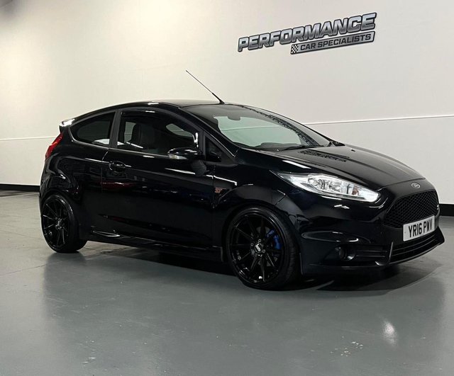 2016 16 Ford Fiesta 1.6 ST-2 3d 180 BHP