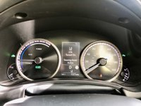 USED 2021 71 LEXUS NX 2.5 300H F SPORT 5d AUTO 195 BHP 1 RETIRED PRIVATE OWNER FROM NEW (Lexus uk pre-reg 1 month)///PARK CAMERA//PANORAMIC GLASS ROOF//RED LEATHER INSERT//FULL LEXUS SERVICE HISTORY 195 BHP 1 RETIRED PRIVATE OWNER FROM NEW (Lexus uk pre-reg 1 month)//APPLEPLAY//PARK CAMERA//PANRAMC GLASS ROOF//RED LEATHER INSERT//FULL LEXUS SERVICE HISTORY