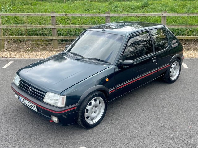 1993 Peugeot 205 GTI // 3d // 1.9 121 BHP // Sorrento Green Special Edition // px swap